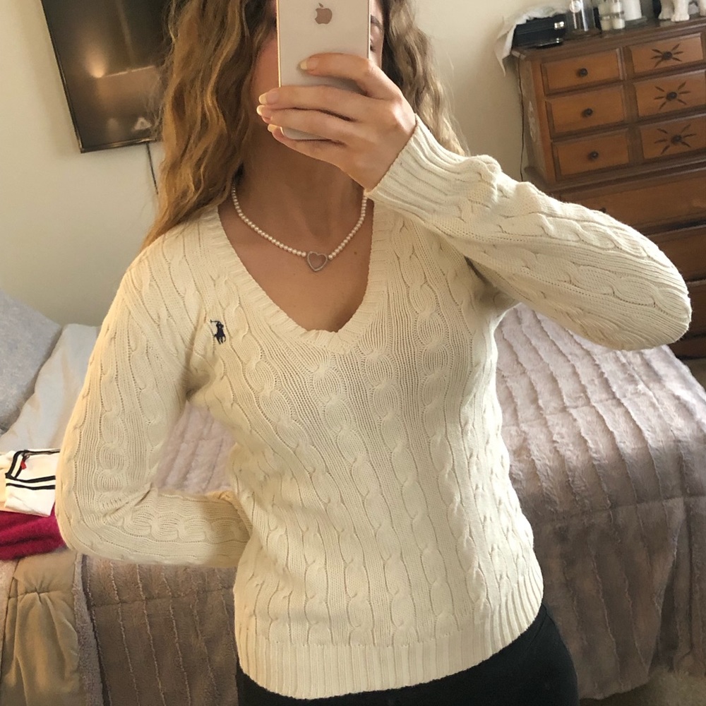 White cable knit v neck sweater by Ralph Lauren 100% cotton
